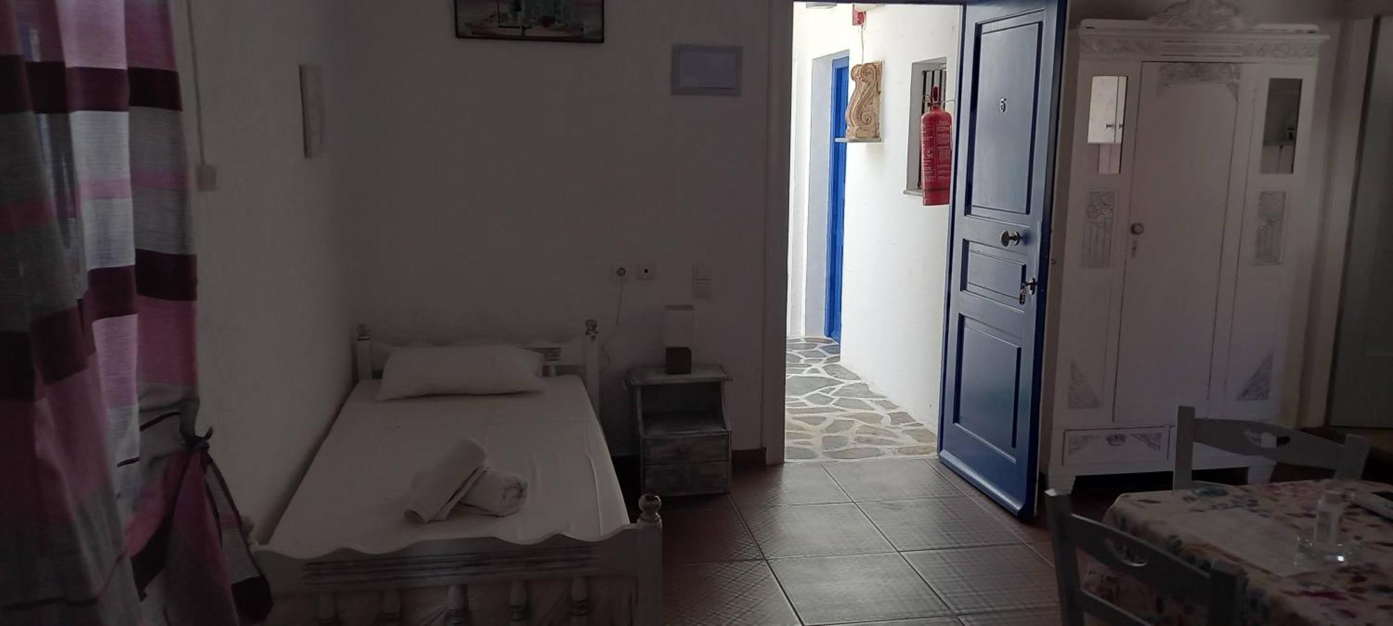 Aposperitis Rooms & Apartments Kini Ngoại thất bức ảnh